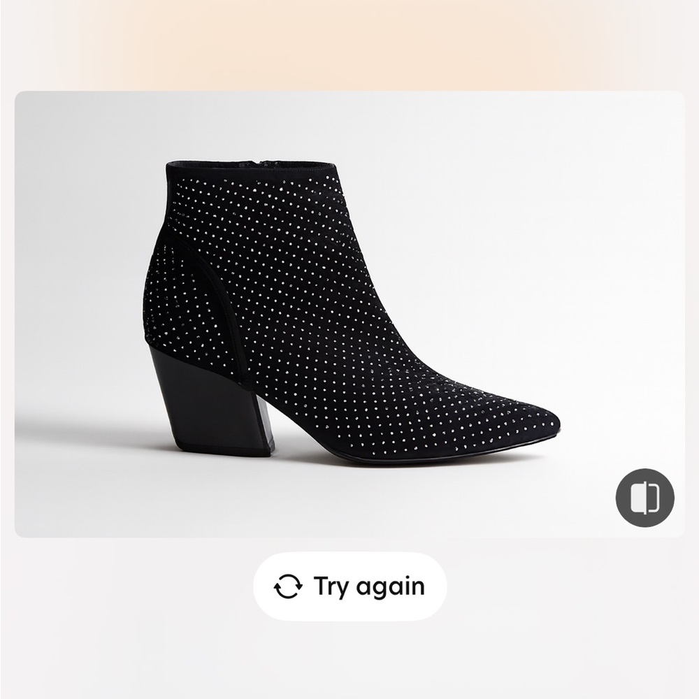 Very stylish European boots with decor size 38